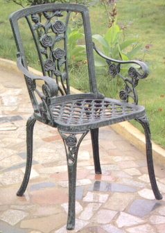 rosechair.jpg 23kbs